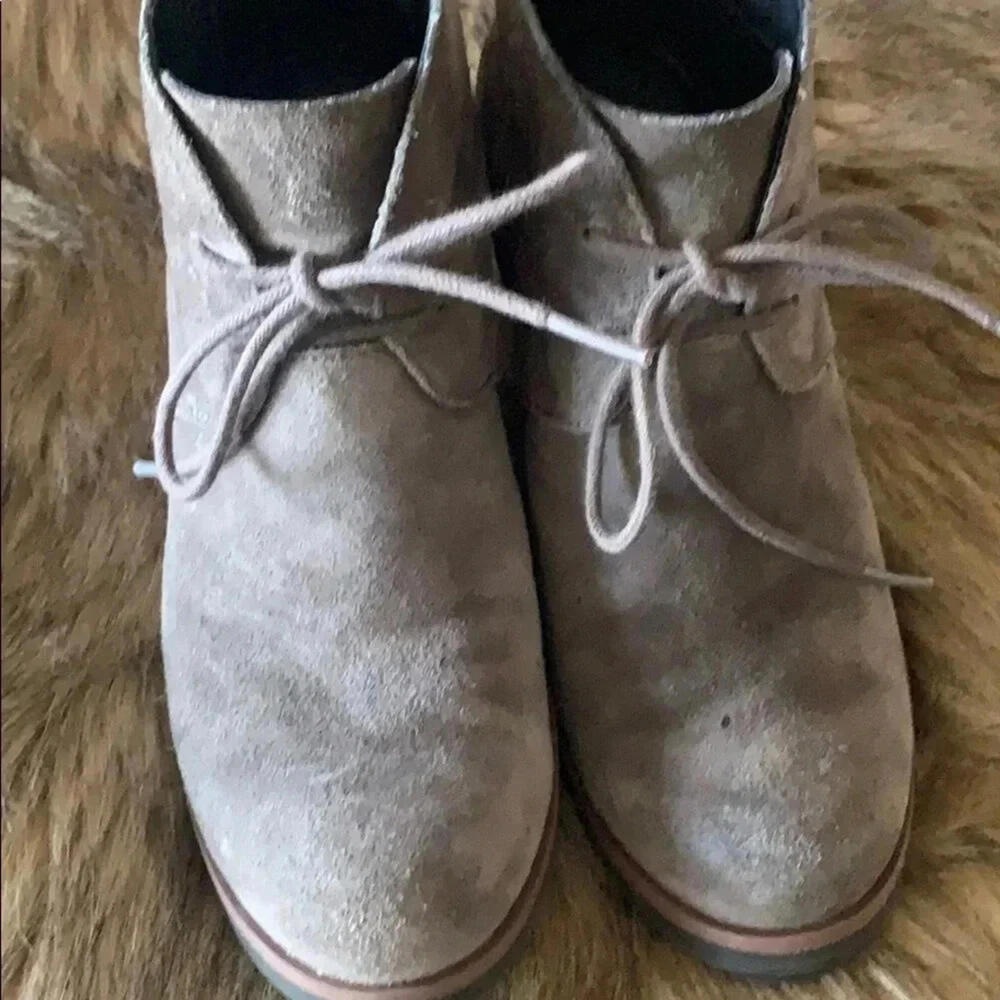 Booties - Picture 6 of 7